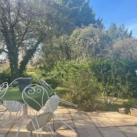 Un Petit Coin De Paradis Homestay